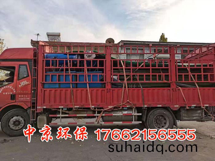 髮貨(huo)現(xiàn)(xian)場(chang)